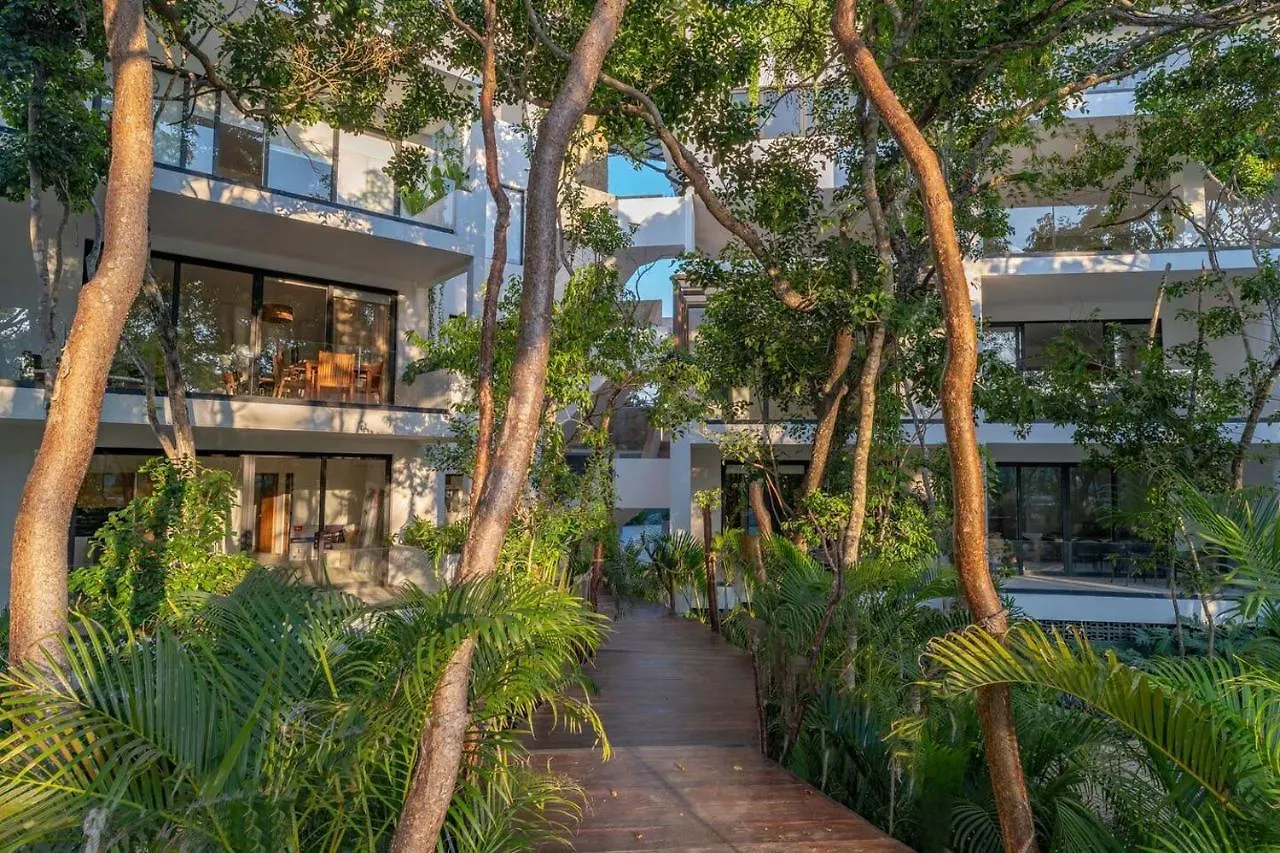 Anana Yaaxlum 105 S Apartment Tulum