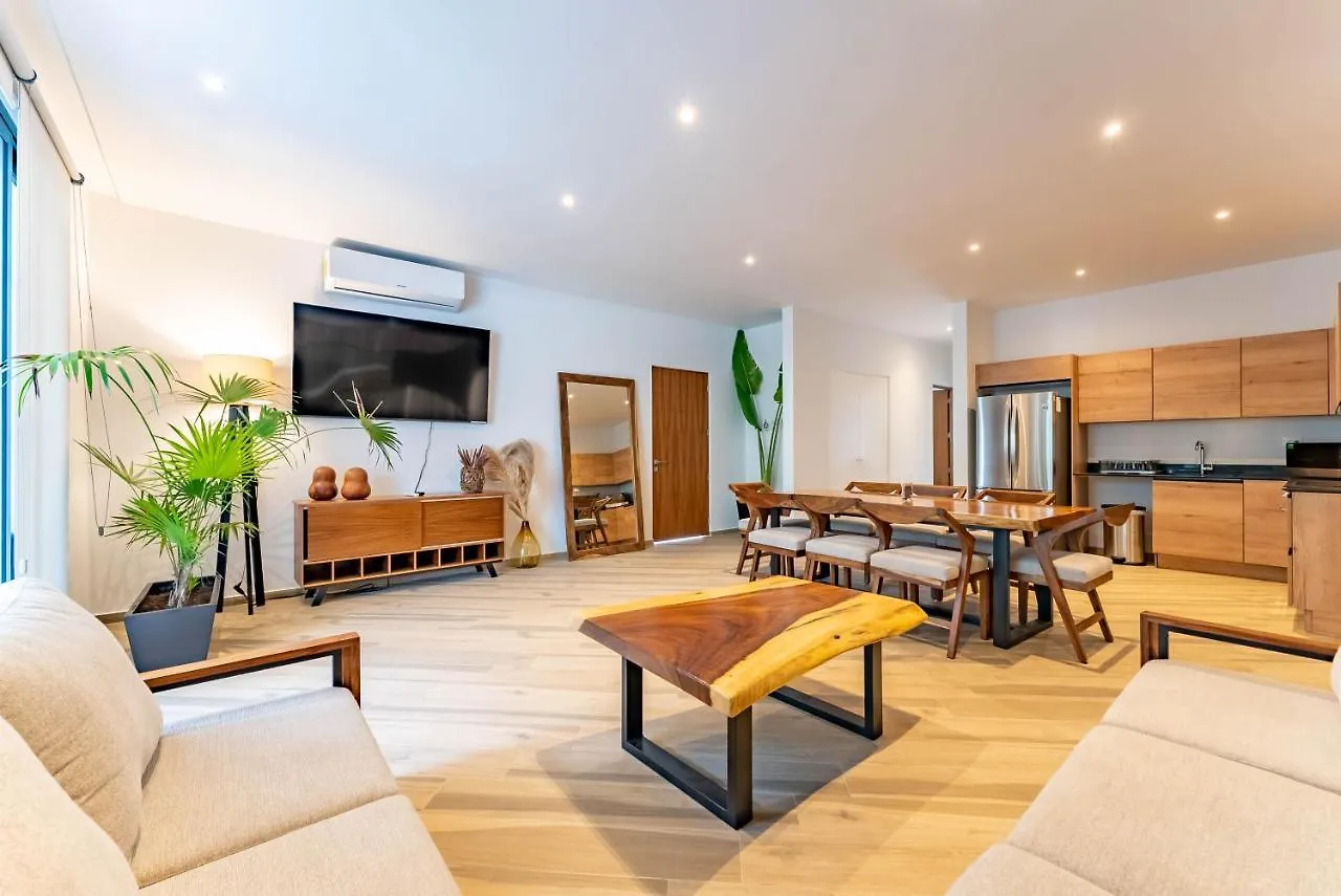 Anana Yaaxlum 105 S Apartment Tulum